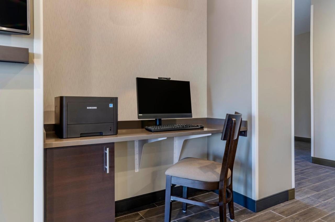 Mainstay Suites Great Falls Airport Buitenkant foto
